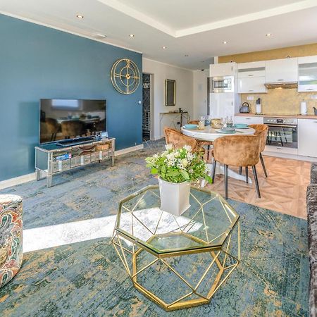 Stunning Apartment In Mettmann With Wifi Eksteriør billede